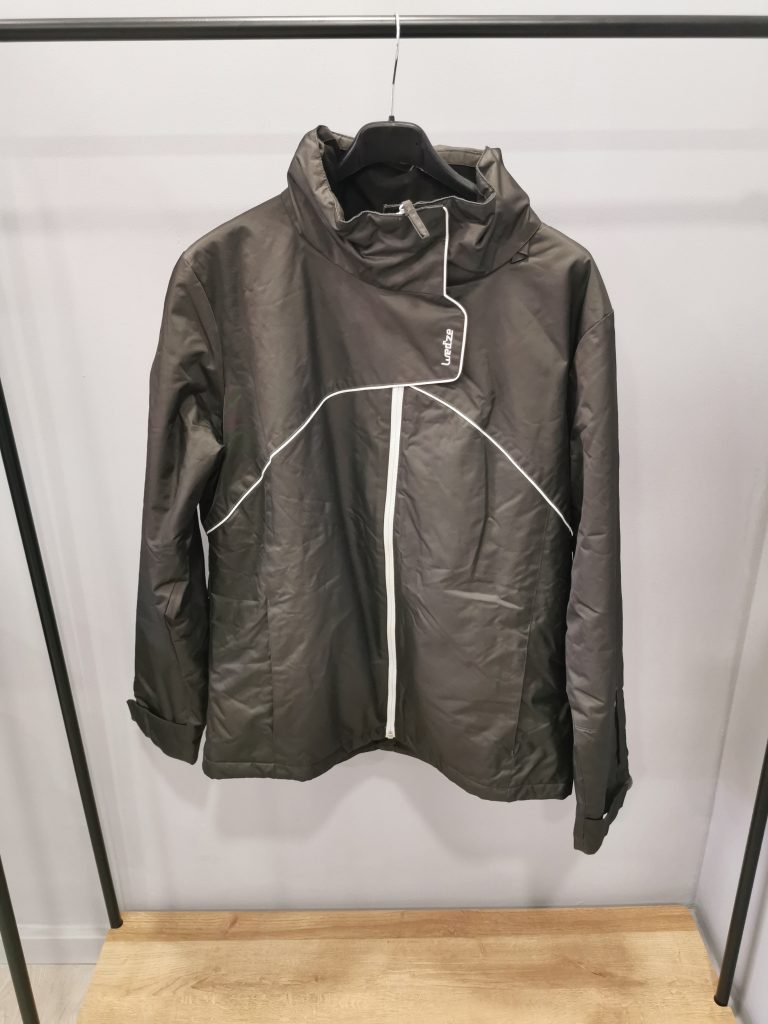 Giubbotto impermeabile imbottito tg44