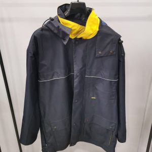 Giubbotto impermeabile con cappuccio tg52\54 blu interno giallo